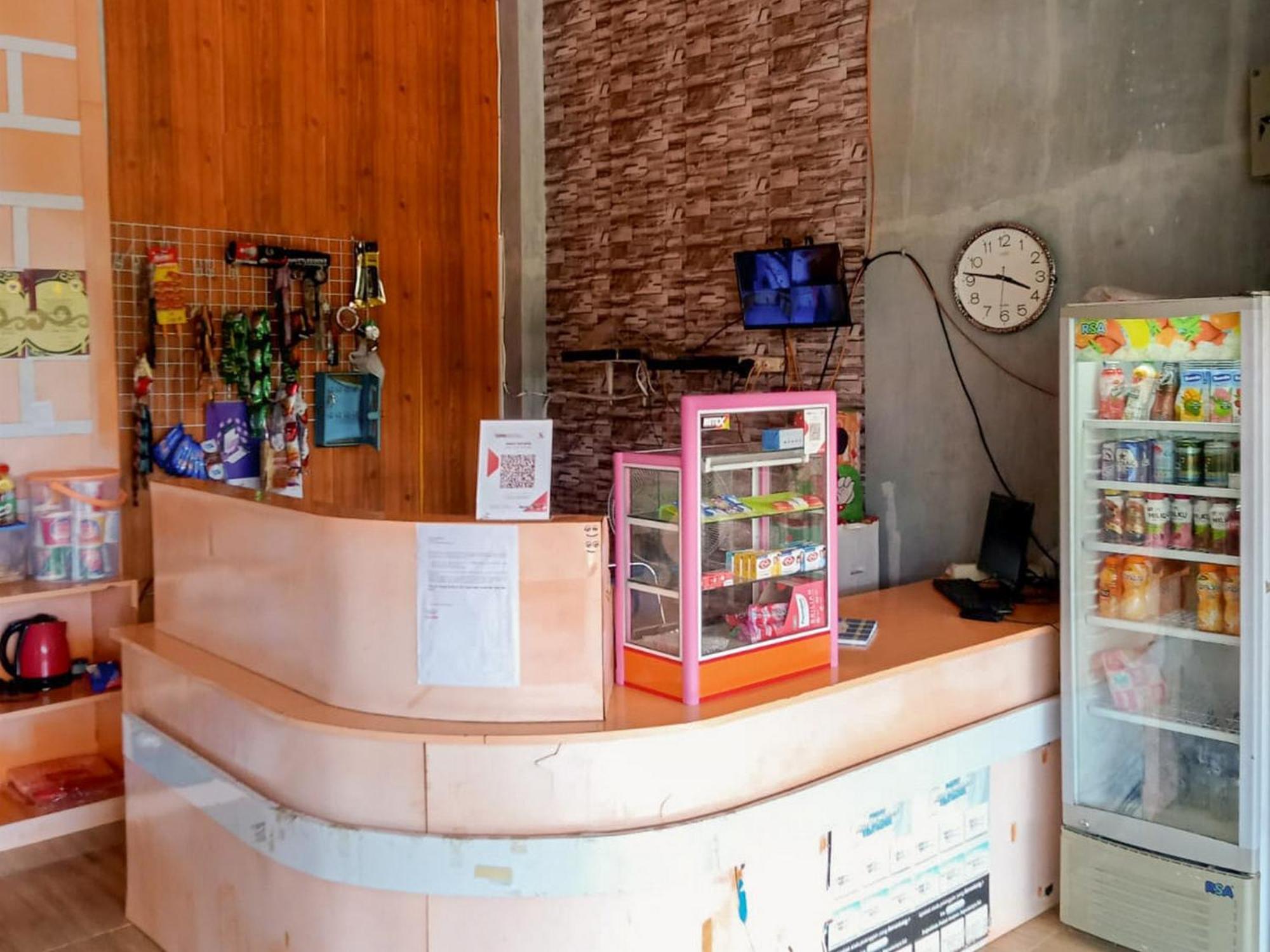 Oyo1512哈雷酒店 沙璜 外观 照片